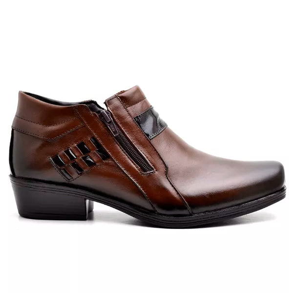 Bota Jungle Wrangler em Couro Masculino VWA Boots