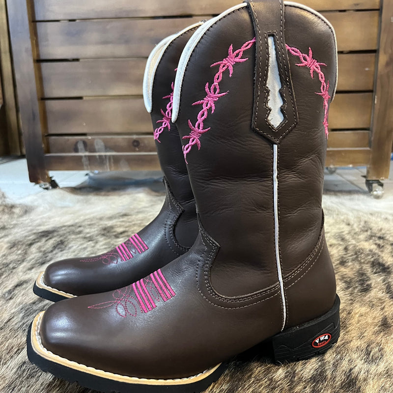 Bota Texana Feminina Kira Bico Quadrado